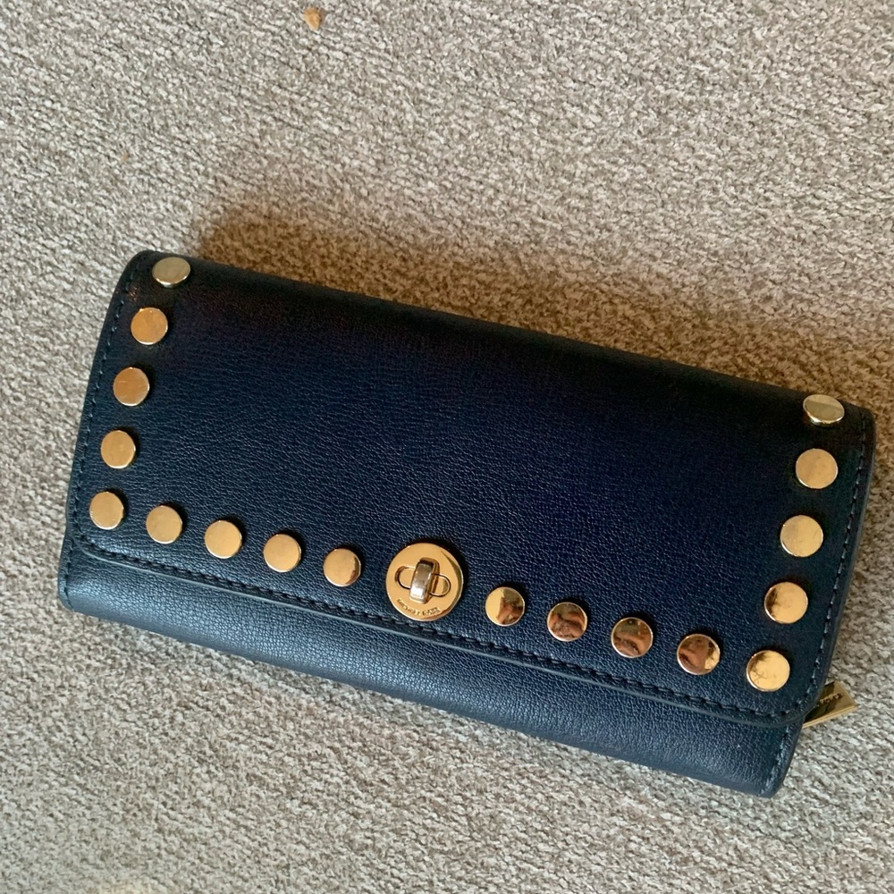Michael Kors Navy wallet